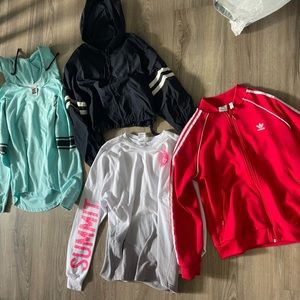jackets/crewnecks/hoodies/windbreakers